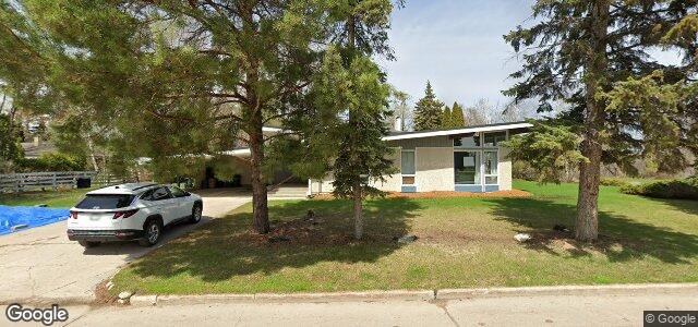 Larawan ng 100 Agassiz Drive sa Winnipeg, Manitoba