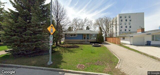 Larawan ng 35 Agassiz Drive sa Winnipeg, Manitoba