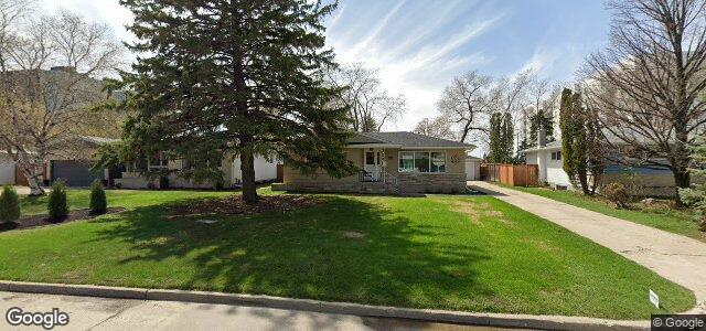 Larawan ng 37 Agassiz Drive sa Winnipeg, Manitoba