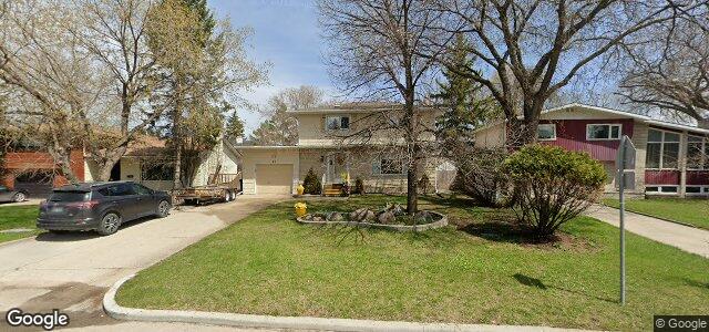 Larawan ng 44 Thatcher Drive sa Winnipeg, Manitoba
