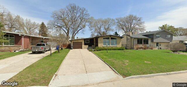 Larawan ng 50 Thatcher Drive sa Winnipeg, Manitoba