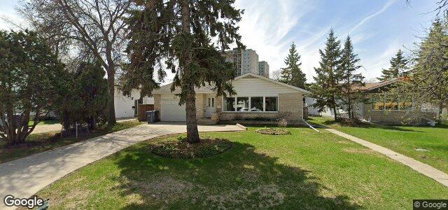 Larawan ng 53 Agassiz Drive sa Winnipeg, Manitoba