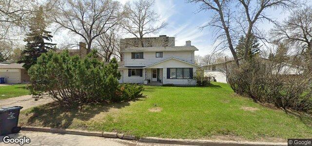 Larawan ng 57 Agassiz Drive sa Winnipeg, Manitoba