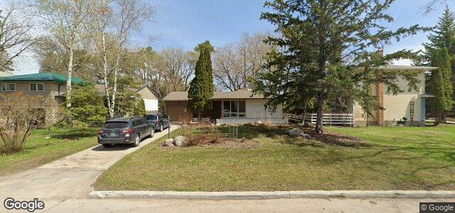 Larawan ng 66 Thatcher Drive sa Winnipeg, Manitoba