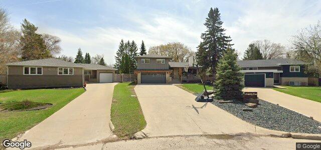 Larawan ng 75 Agassiz Drive sa Winnipeg, Manitoba