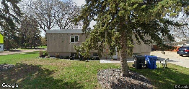 Larawan ng 88 Agassiz Drive sa Winnipeg, Manitoba