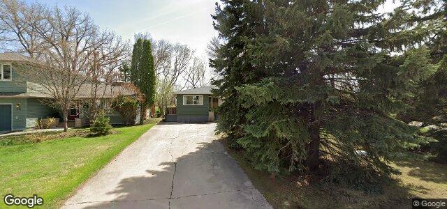 Larawan ng 90 Thatcher Drive sa Winnipeg, Manitoba