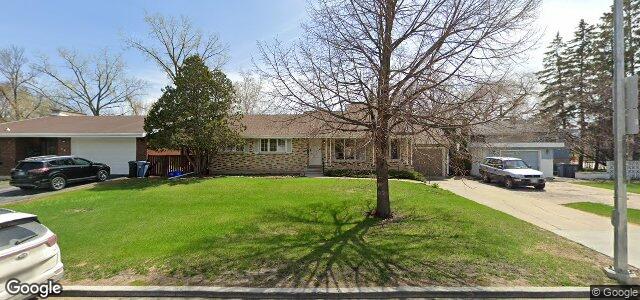 Larawan ng 96 Thatcher Drive sa Winnipeg, Manitoba