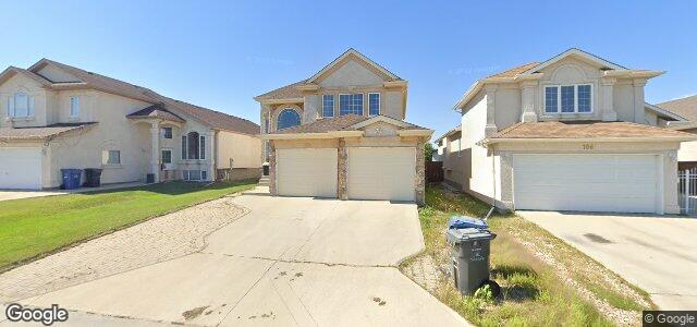 Larawan ng 102 Strasbourg Drive sa Winnipeg, Manitoba