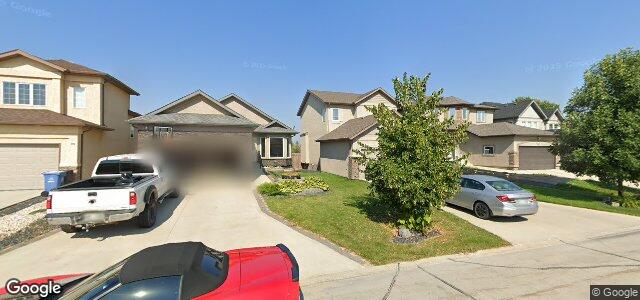 Larawan ng 110 Baltic Bay sa Winnipeg, Manitoba