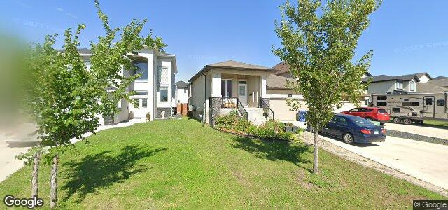 Larawan ng 124 Lakebourne Drive sa Winnipeg, Manitoba