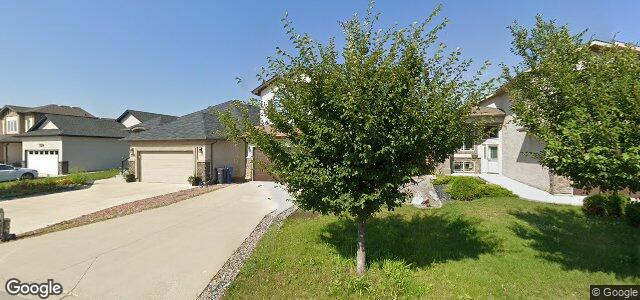 Larawan ng 130 Baltic Bay sa Winnipeg, Manitoba