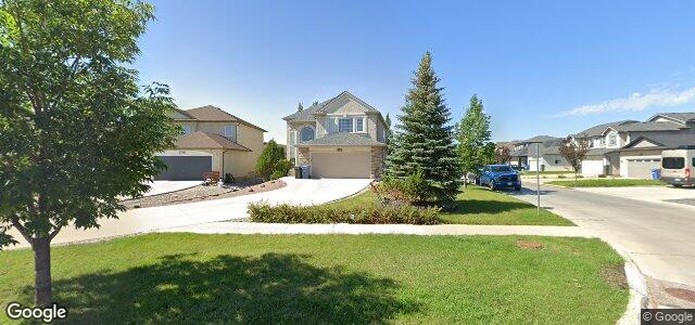 Larawan ng 130 Strasbourg Drive sa Winnipeg, Manitoba