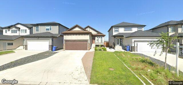 Larawan ng 135 Bitterfield Drive sa Winnipeg, Manitoba