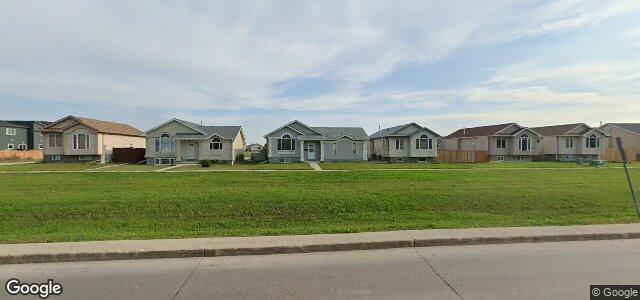 Larawan ng 1599 Leila Avenue sa Winnipeg, Manitoba
