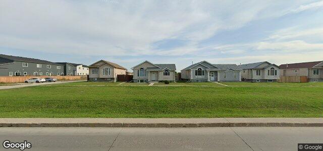 Larawan ng 1603 Leila Avenue sa Winnipeg, Manitoba