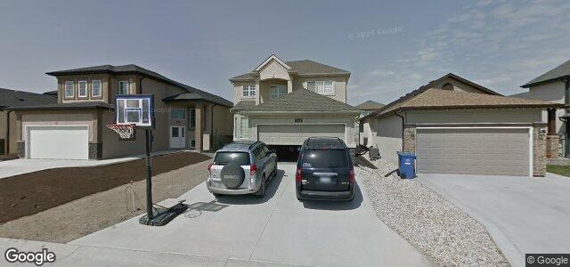 Larawan ng 166 Strasbourg Drive sa Winnipeg, Manitoba