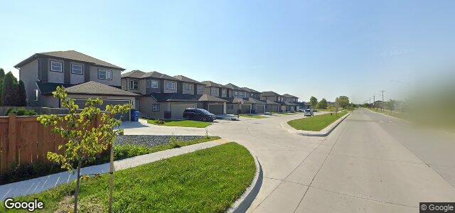 Larawan ng 1686 Templeton Avenue sa Winnipeg, Manitoba