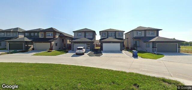 Larawan ng 1702 Templeton Avenue sa Winnipeg, Manitoba