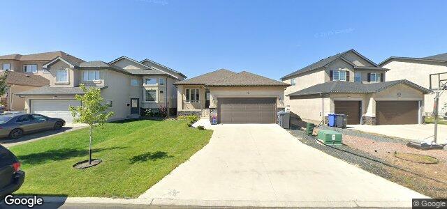 Larawan ng 18 Allincite Road sa Winnipeg, Manitoba