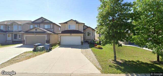 Larawan ng 18 Poznan Crescent sa Winnipeg, Manitoba