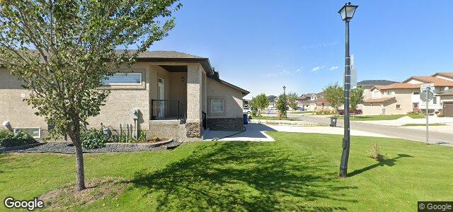Photo of 185 Lakebourne Drive in Winnipeg, Manitoba