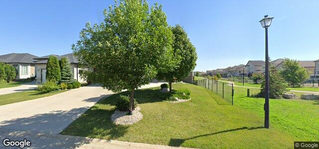 Larawan ng 19 Lakebourne Drive sa Winnipeg, Manitoba