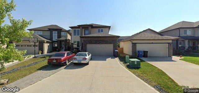 Larawan ng 210 Baltic Bay sa Winnipeg, Manitoba