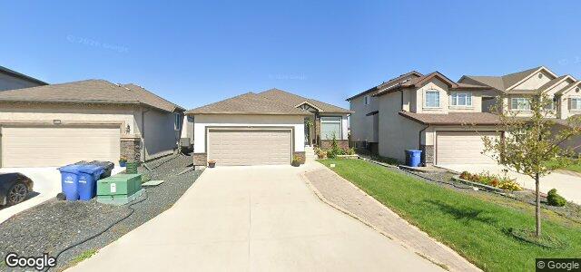 Larawan ng 256 Thorn Drive sa Winnipeg, Manitoba