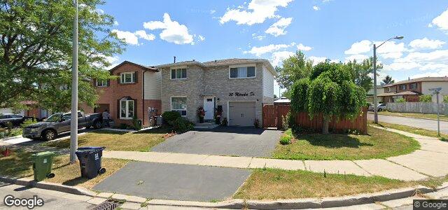 Larawan ng 30 Mercedes Drive sa Winnipeg, Manitoba