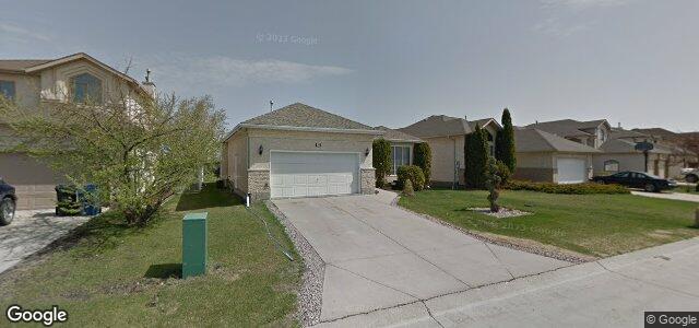 Larawan ng 35 Ambergate Drive sa Winnipeg, Manitoba
