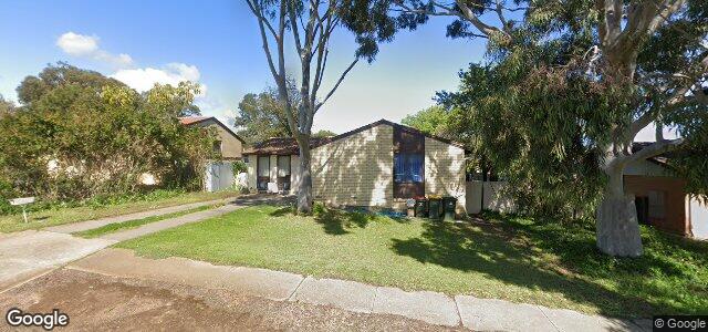 Larawan ng 4 Poznan Crescent sa Winnipeg, Manitoba