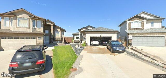 Larawan ng 50 Pavia Place sa Winnipeg, Manitoba