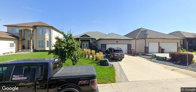 Larawan ng 57 Lakebourne Drive sa Winnipeg, Manitoba