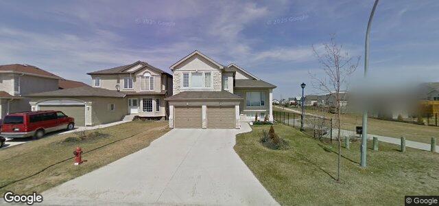 Photo of 67 Amber Trail in Winnipeg, Manitoba