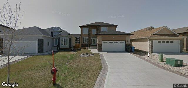 Larawan ng 72 Innsbruck Way sa Winnipeg, Manitoba