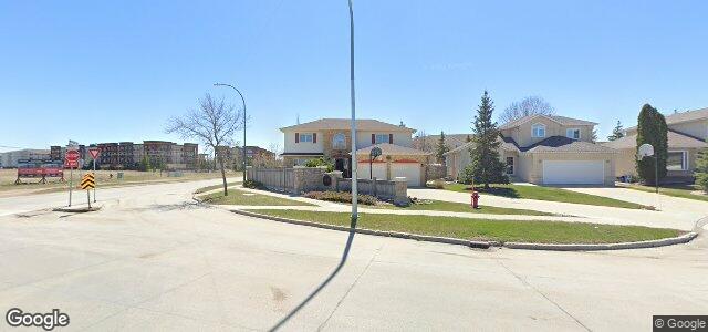 Larawan ng 76 Ambergate Drive sa Winnipeg, Manitoba