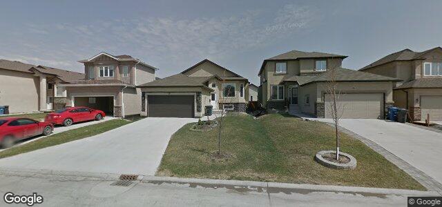 Larawan ng 79 Innsbruck Way sa Winnipeg, Manitoba