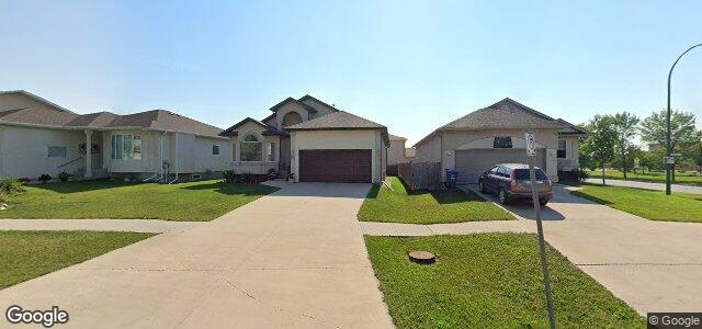 Larawan ng 90 Amber Trail sa Winnipeg, Manitoba