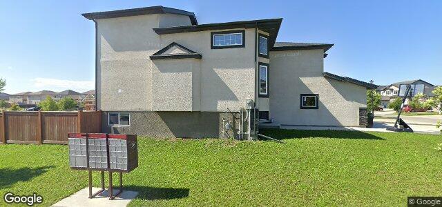 Larawan ng 92 Bitterfield Drive sa Winnipeg, Manitoba