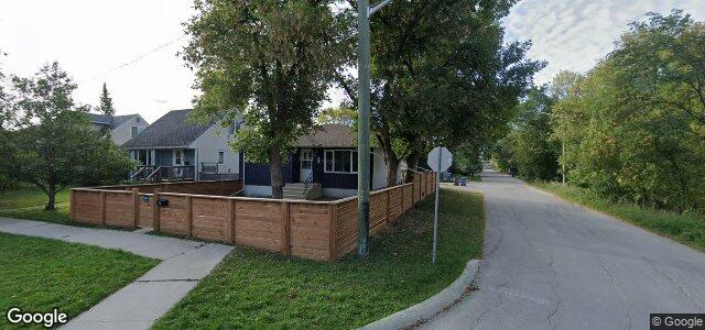 Larawan ng 556 Cusson Street sa Winnipeg, Manitoba