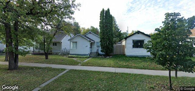 Larawan ng 576 Deniset Street sa Winnipeg, Manitoba