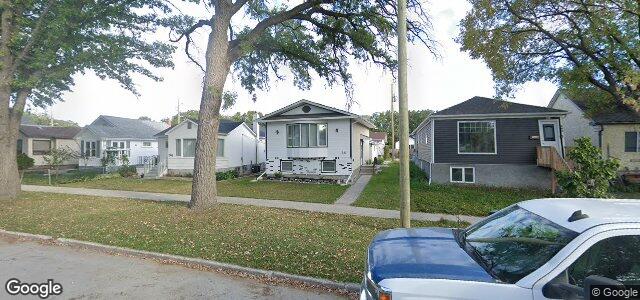 Larawan ng 583 Deniset Street sa Winnipeg, Manitoba