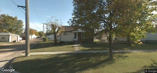 Larawan ng 606 Cusson Street sa Winnipeg, Manitoba