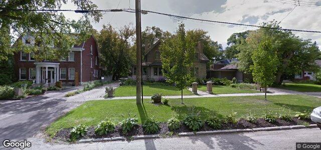 Larawan ng 58 Middle Gate sa Winnipeg, Manitoba