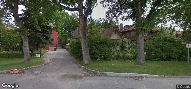 Larawan ng 76 Cornish Avenue sa Winnipeg, Manitoba