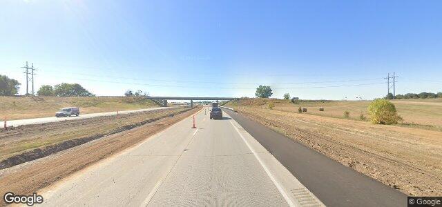 Larawan ng 90 East Gate sa Winnipeg, Manitoba