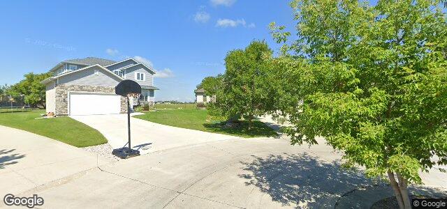 Larawan ng 23 Hidden Oaks Cove sa Winnipeg, Manitoba