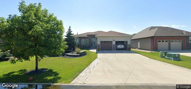 Larawan ng 30 Blue Oaks Cove sa Winnipeg, Manitoba