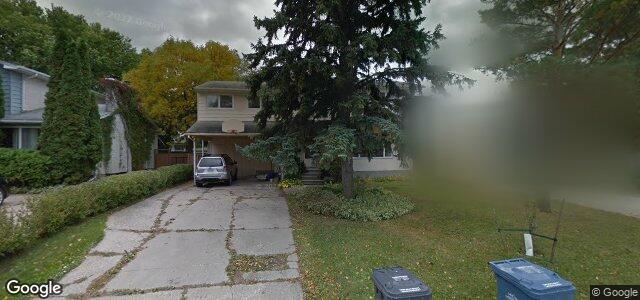 Larawan ng 10 Waterford Bay sa Winnipeg, Manitoba